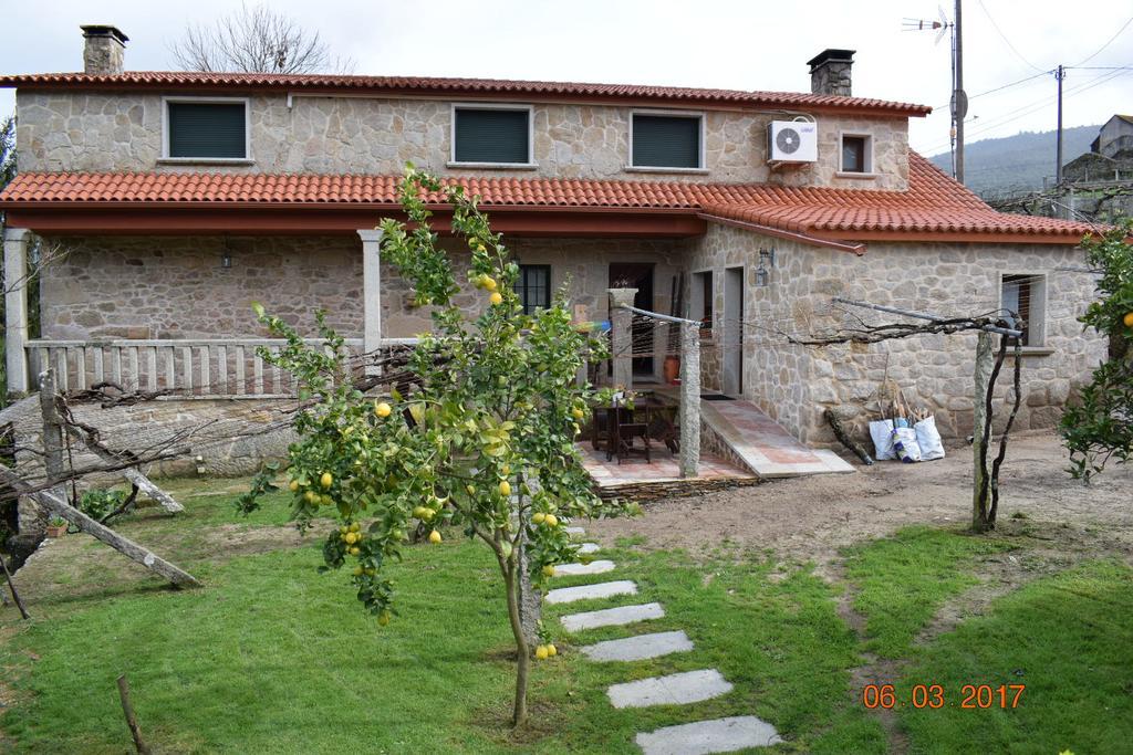 Casa Rural Os Carballos Pontevedra Exterior photo